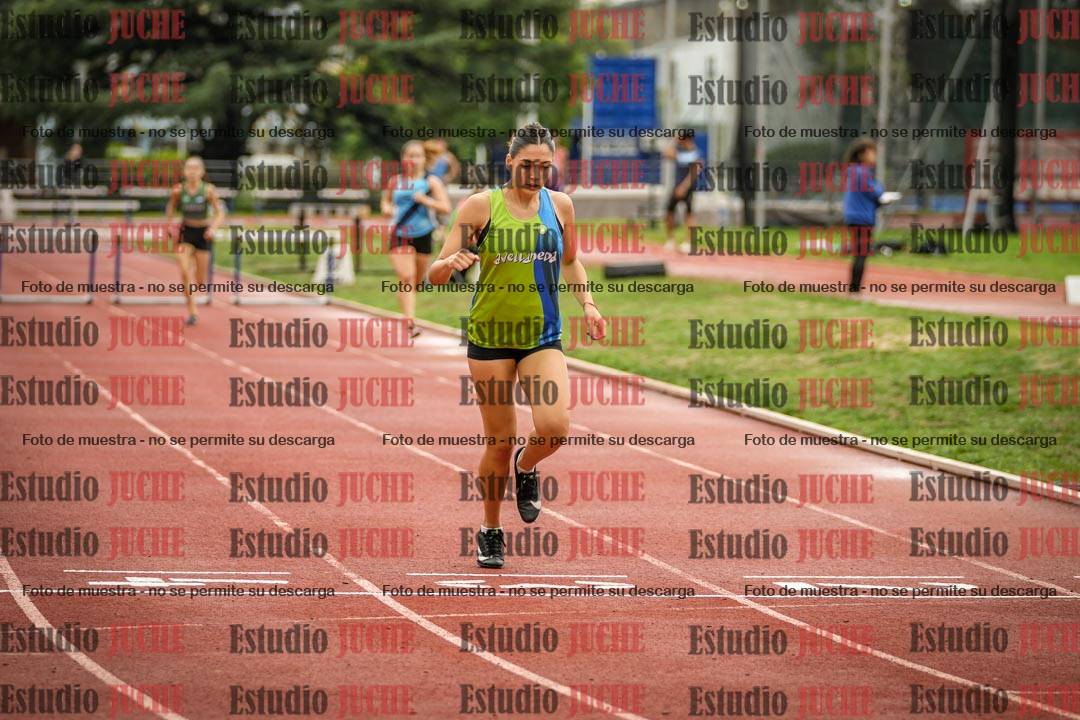 Fotos de los 400 m con vallas de mujeres