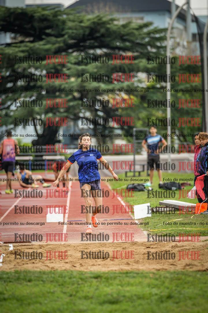 Fotos del salto triple - incluye todas las tandas