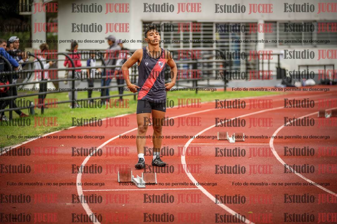 Fotos de los 400 m con vallas de varones