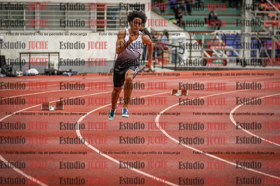 Fotos de los 400 m con vallas de varones