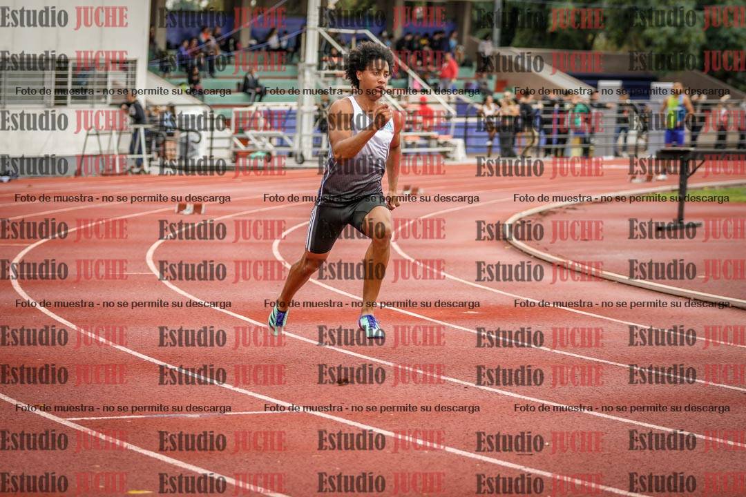 Fotos de los 400 m con vallas de varones