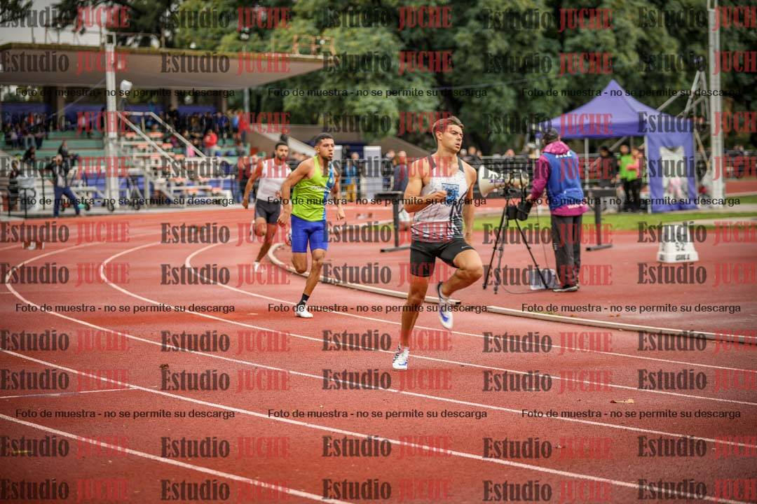 Fotos de los 400 m con vallas de varones