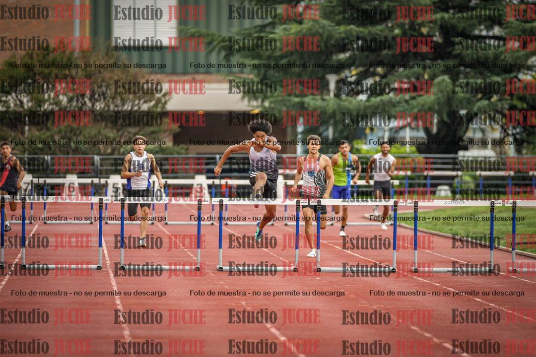 Fotos de los 400 m con vallas de varones