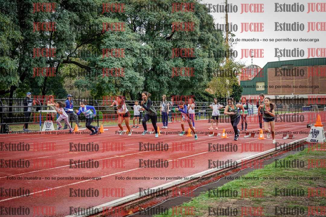 Fotos de los 50 m llanos de mujeres