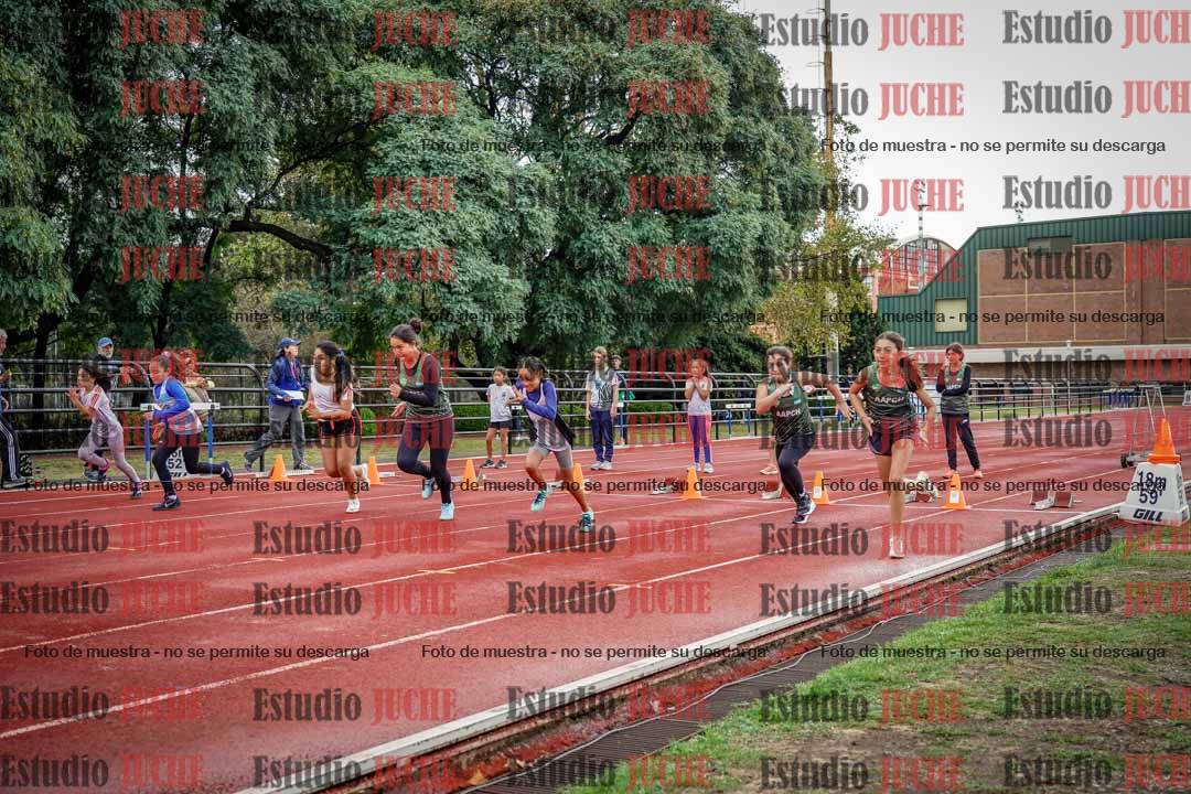 Fotos de los 50 m llanos de mujeres