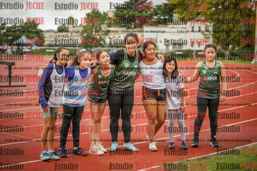 Fotos de algunos podios y extras del torneo
