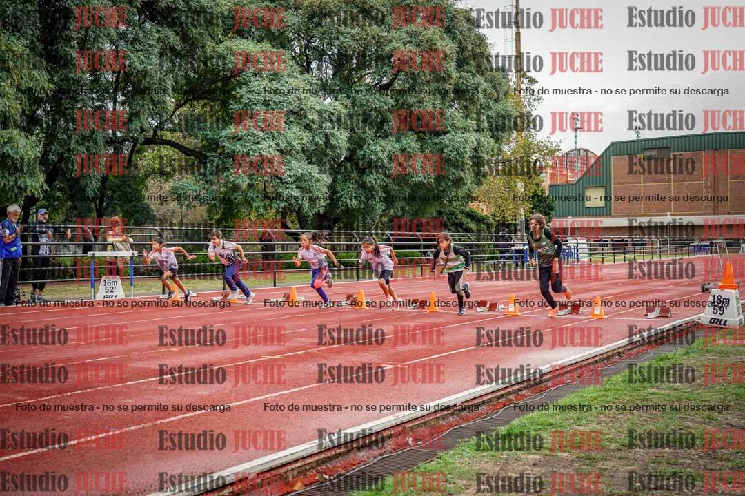 Fotos de los 50 m llanos de mujeres
