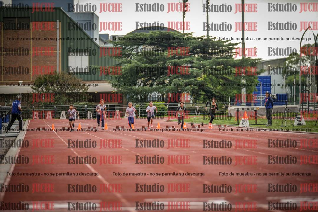 Fotos de los 50 m llanos de mujeres