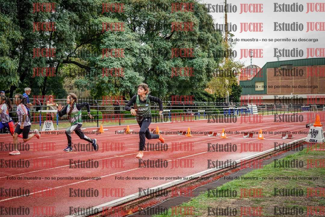 Fotos de los 50 m llanos de mujeres