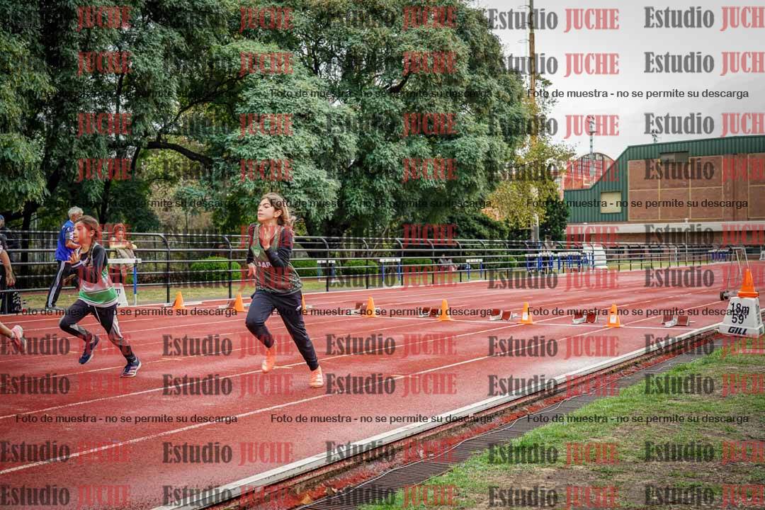 Fotos de los 50 m llanos de mujeres