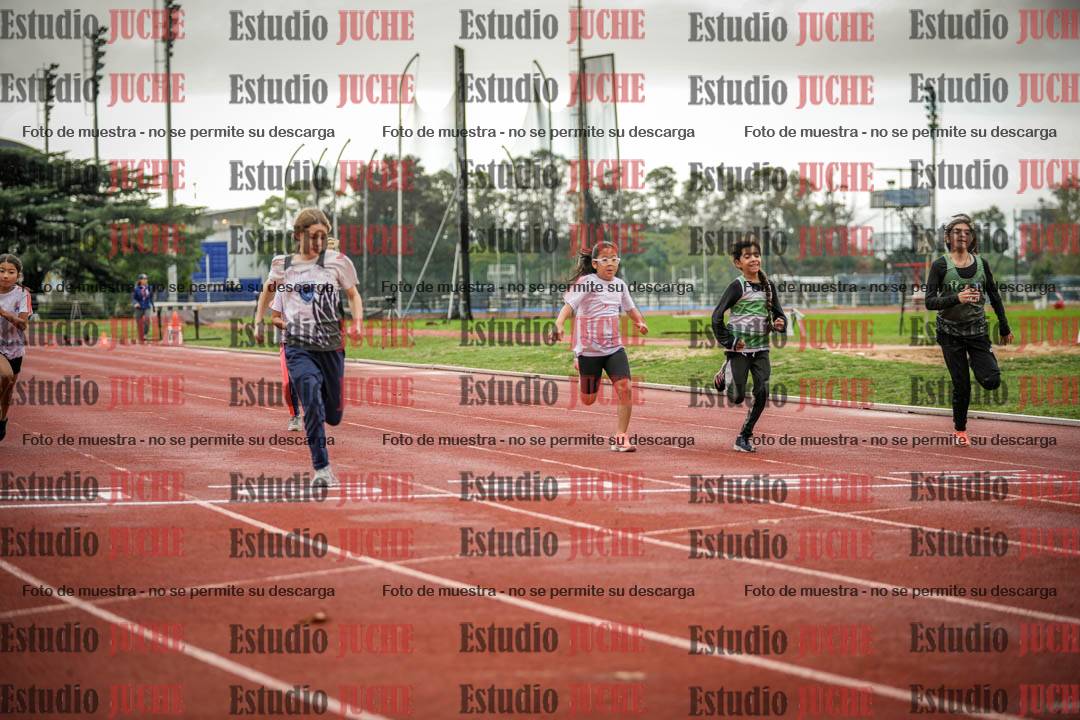Fotos de los 50 m llanos de mujeres