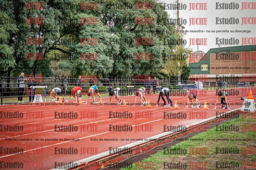 Fotos de los 50 m llanos de varones