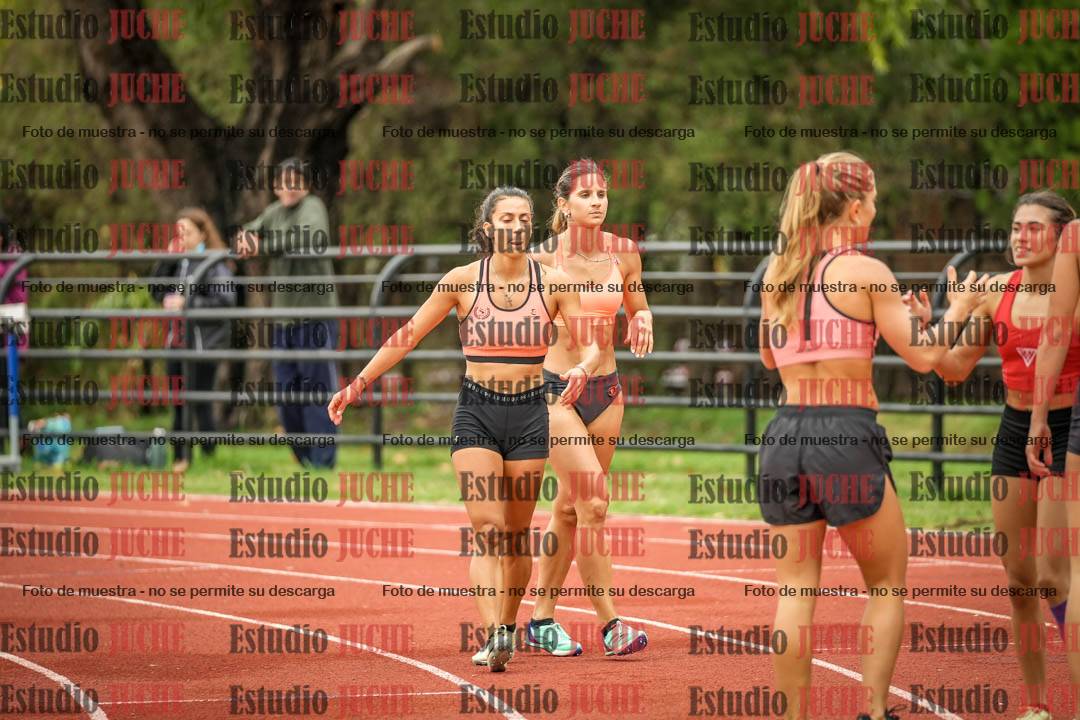 Fotos de algunos podios y extras del torneo