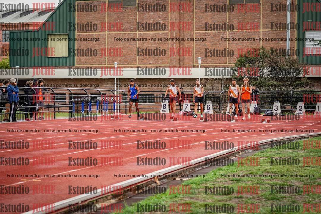 Fotos de los 100 m llanos de varones