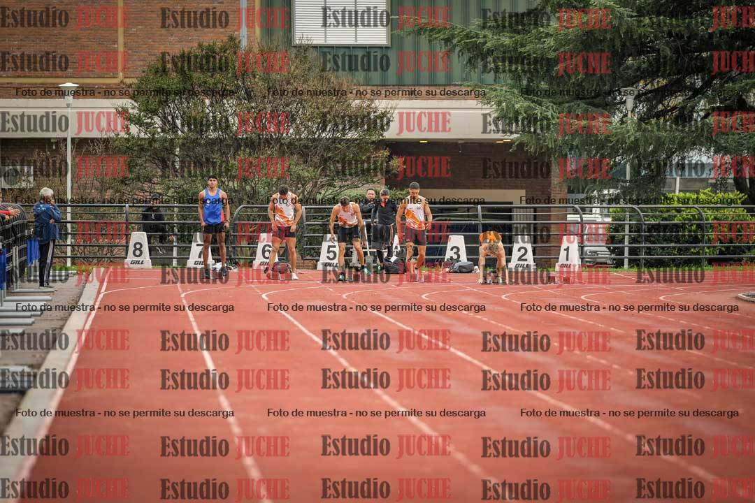Fotos de los 100 m llanos de varones