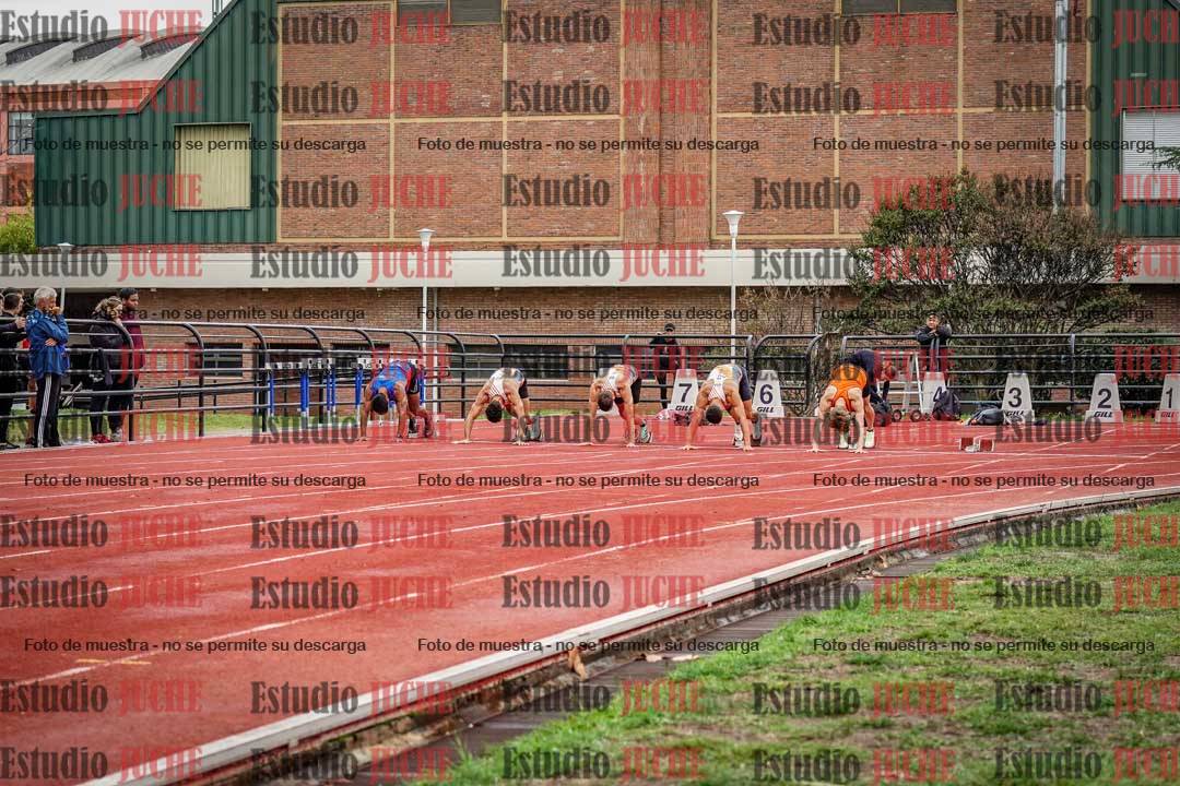Fotos de los 100 m llanos de varones