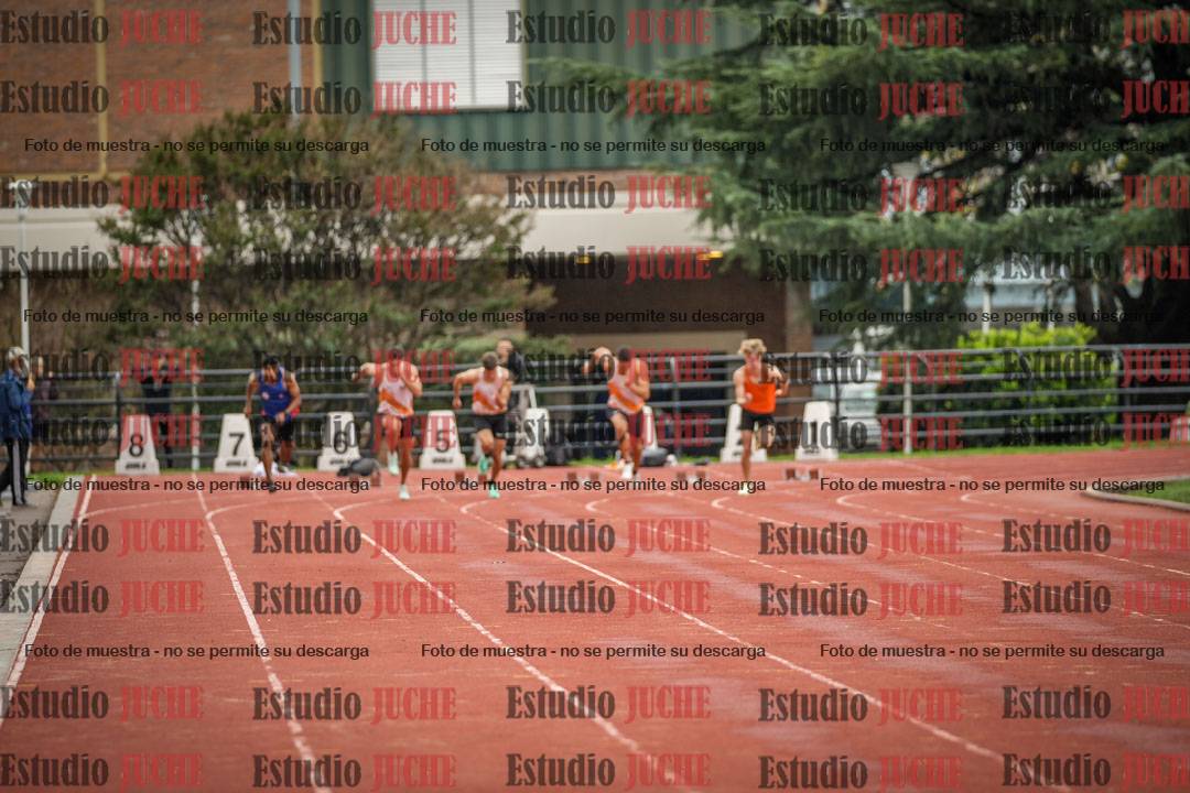 Fotos de los 100 m llanos de varones