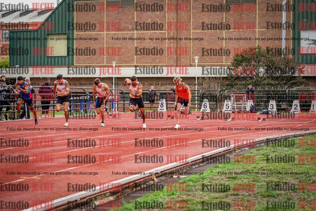Fotos de los 100 m llanos de varones
