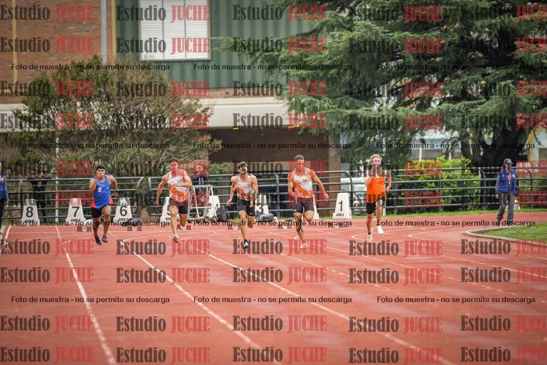 Fotos de los 100 m llanos de varones