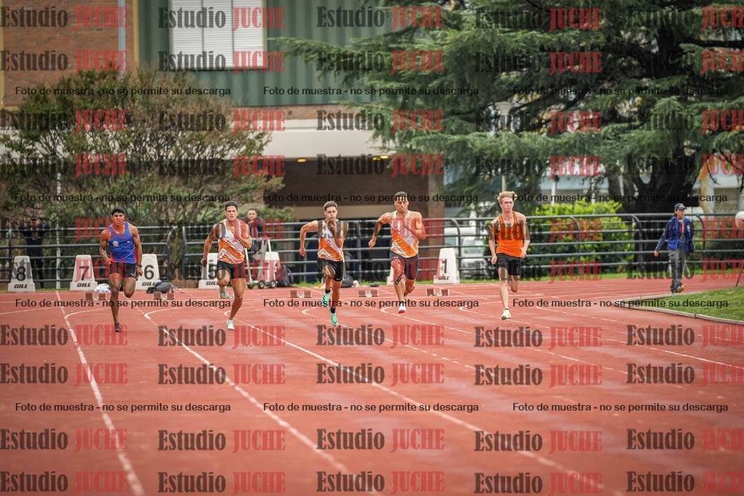 Fotos de los 100 m llanos de varones