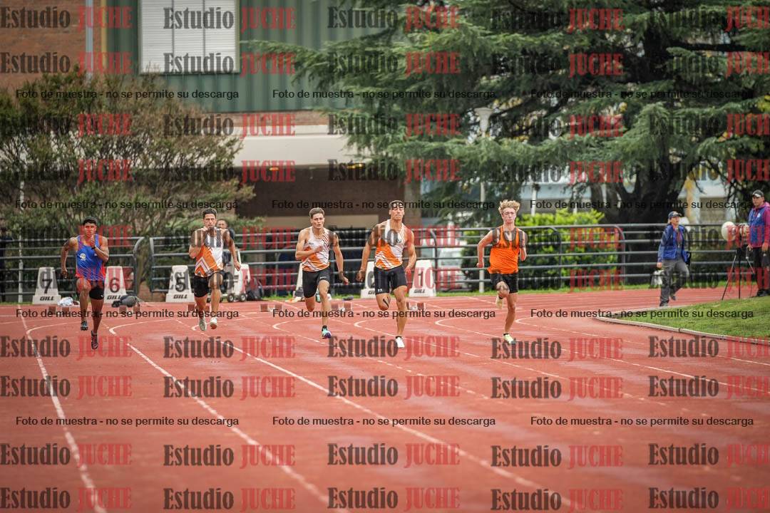 Fotos de los 100 m llanos de varones