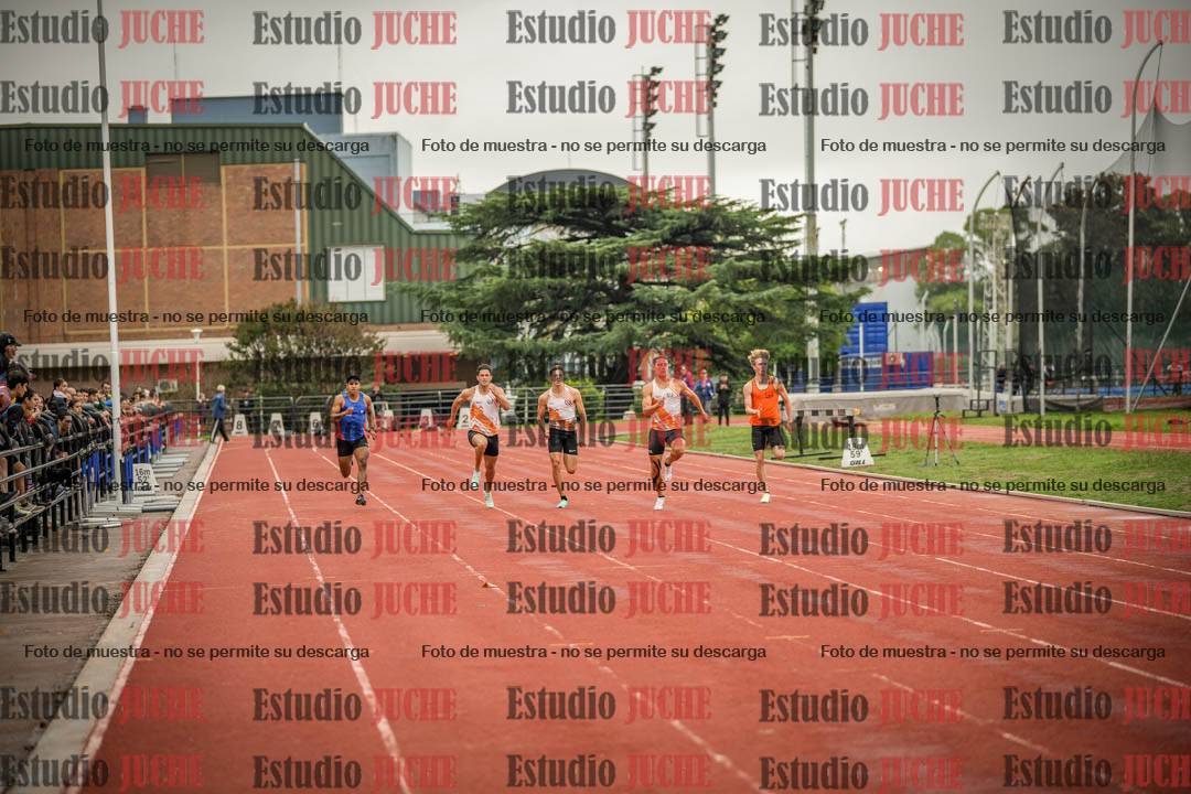 Fotos de los 100 m llanos de varones