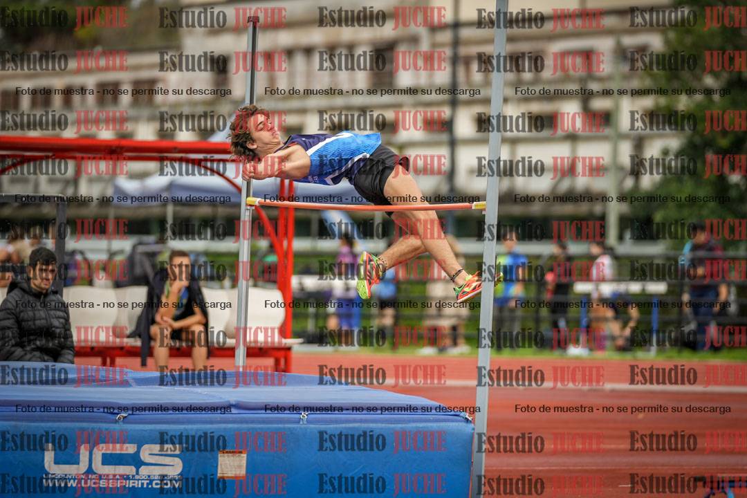 Fotos del salto en alto - incluye todos los grupos