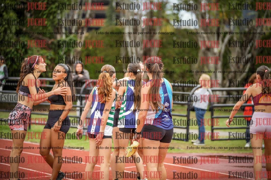 Fotos de algunos podios y extras del torneo