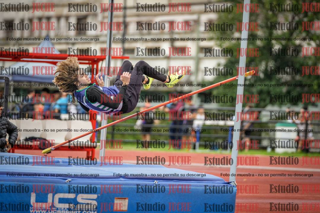 Fotos del salto en alto - incluye todos los grupos