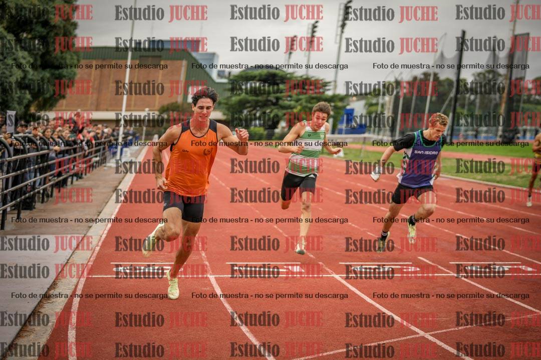 Fotos de los 200 m llanos de varones