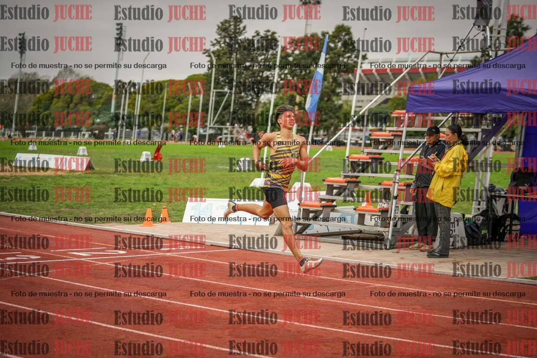 Fotos de los 200 m llanos de varones