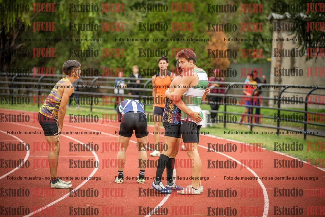 Fotos de algunos podios y extras del torneo