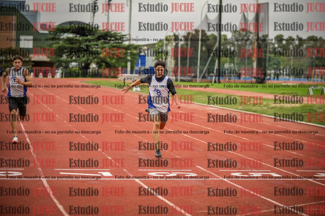Fotos de los 200 m llanos de varones