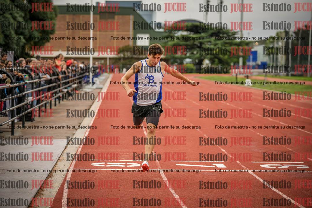 Fotos de los 200 m llanos de varones