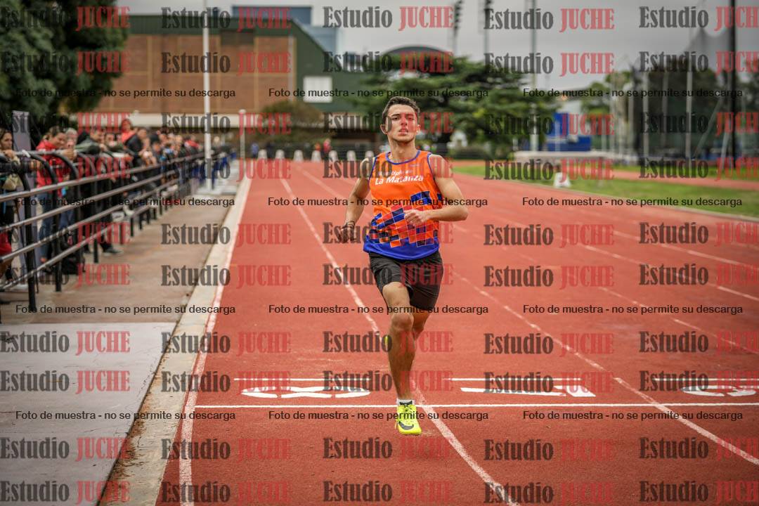 Fotos de los 200 m llanos de varones