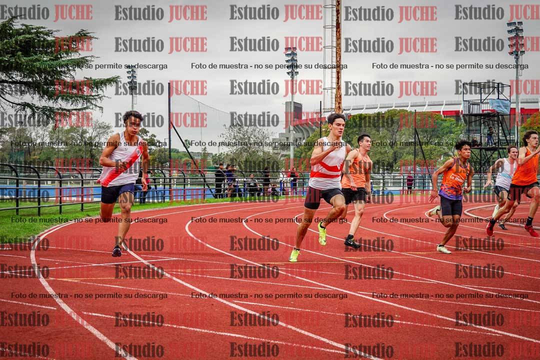 Fotos de los 200 m llanos de varones