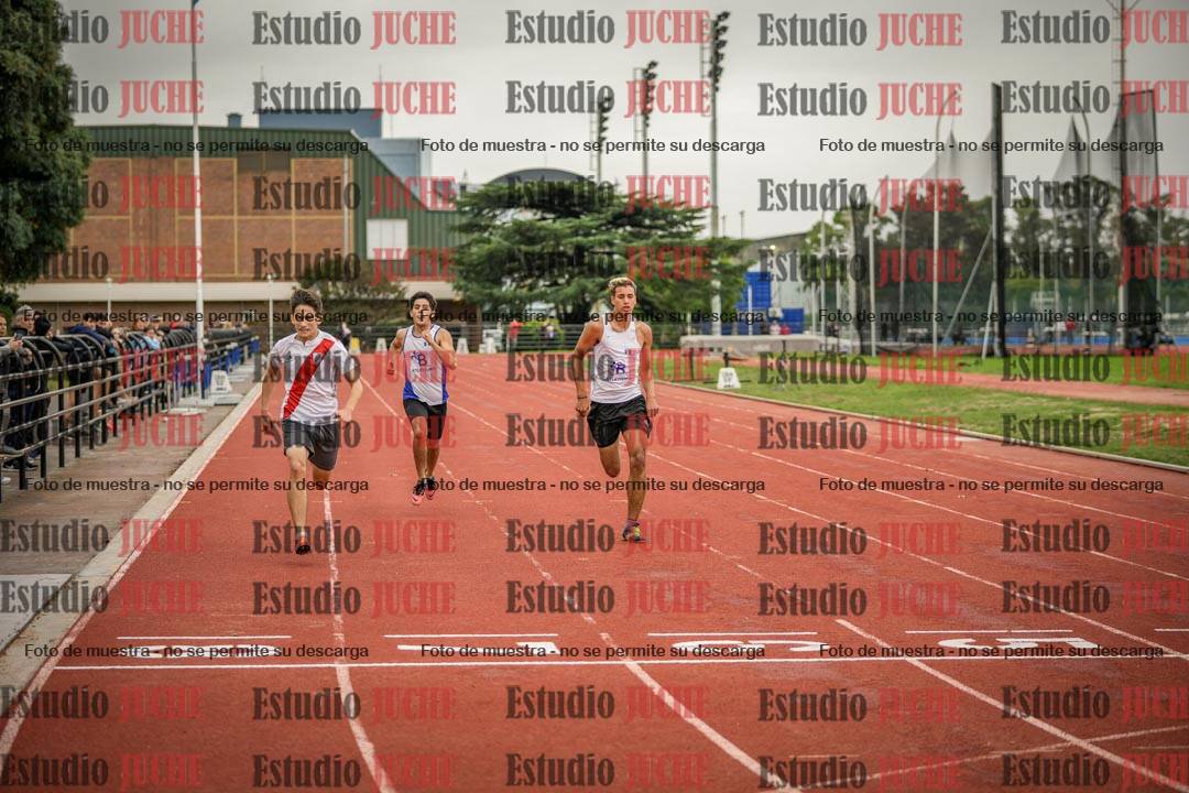 Fotos de los 200 m llanos de varones