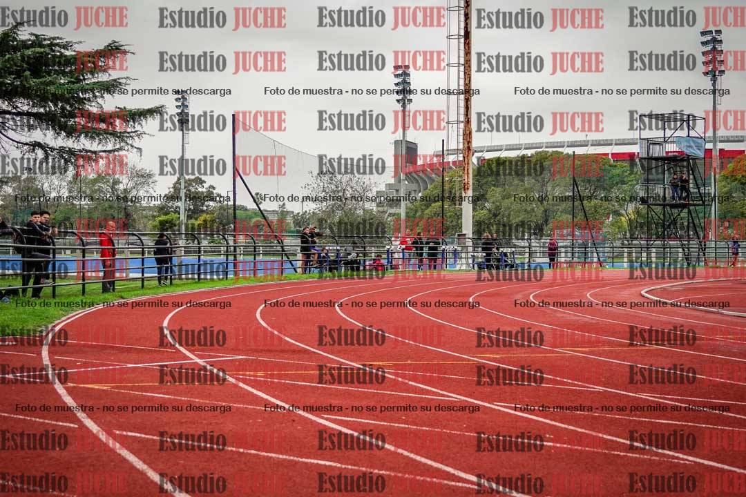 Fotos de los 200 m llanos de varones