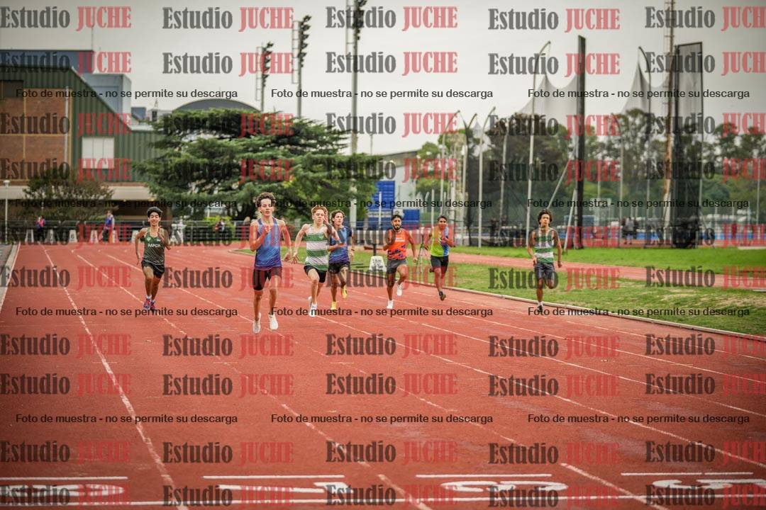 Fotos de los 200 m llanos de varones