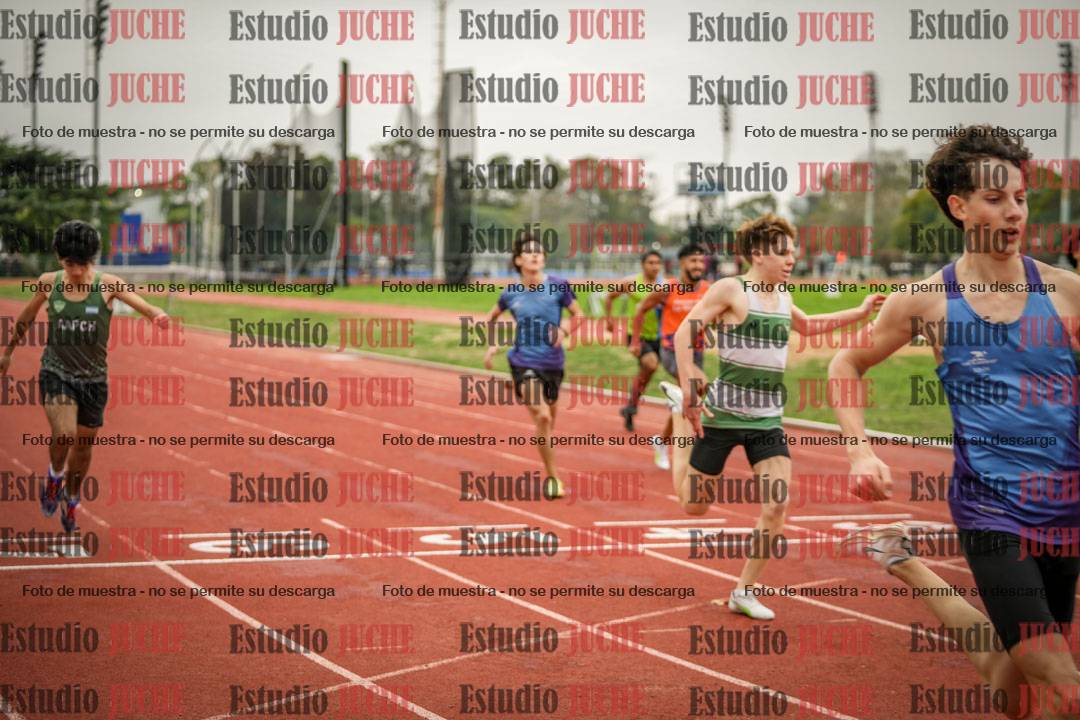 Fotos de los 200 m llanos de varones