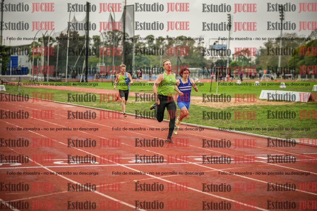 Fotos de los 200 m llanos de varones