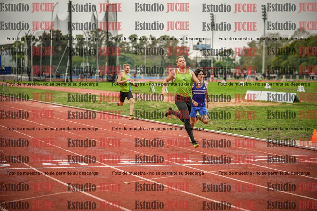 Fotos de los 200 m llanos de varones