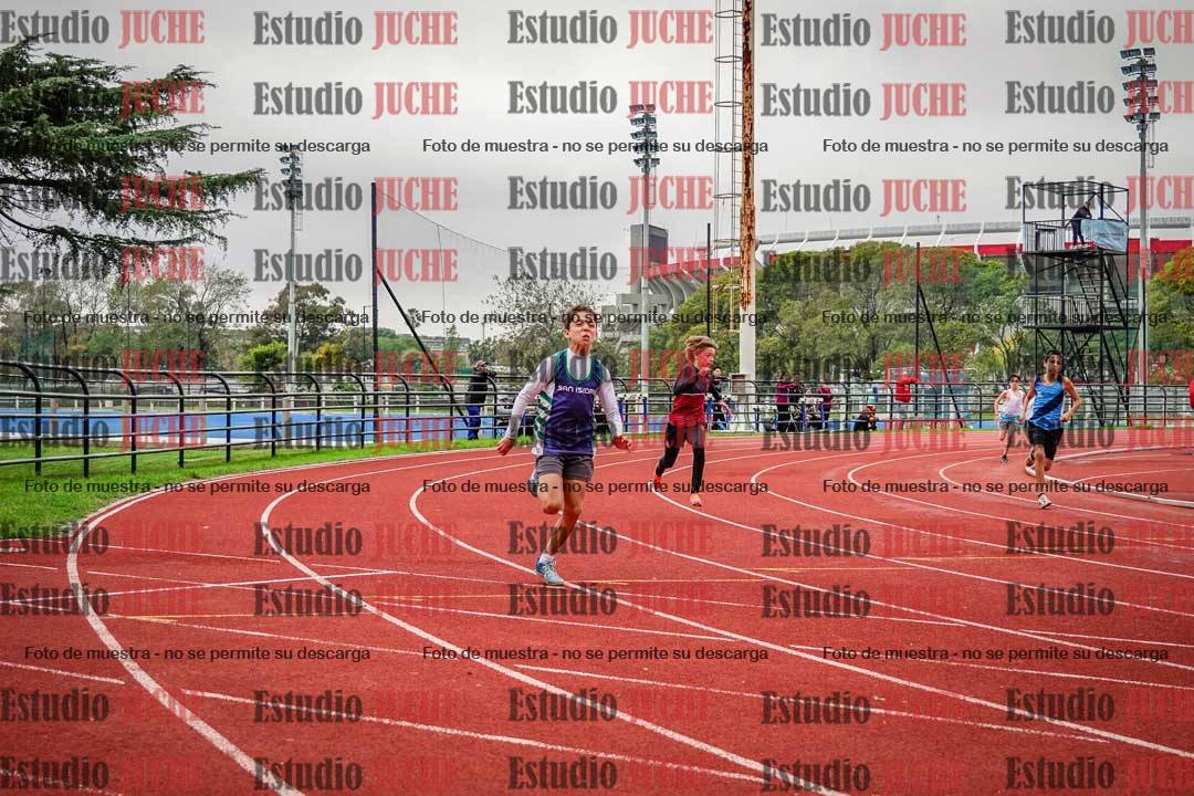Fotos de los 200 m llanos de varones