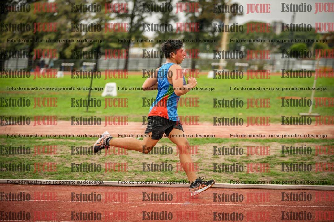 Fotos de los 2400 m llanos de varones