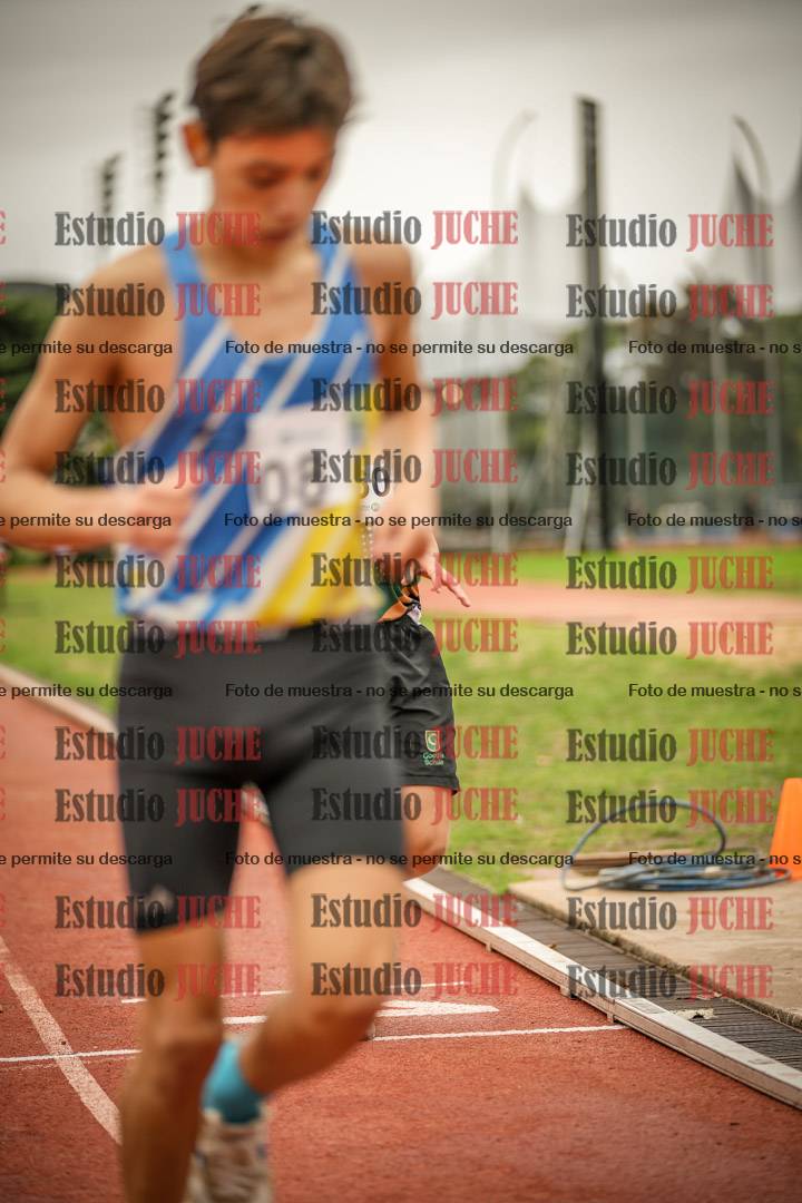 Fotos de los 2400 m llanos de varones