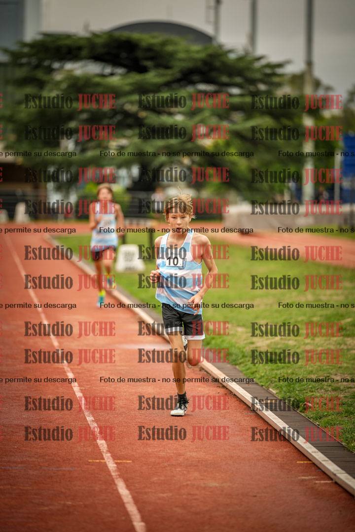 Fotos de los 2400 m llanos de varones