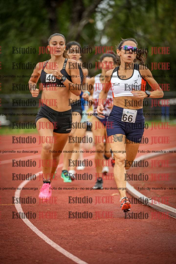 Fotos de los 1500 m llanos de mujeres