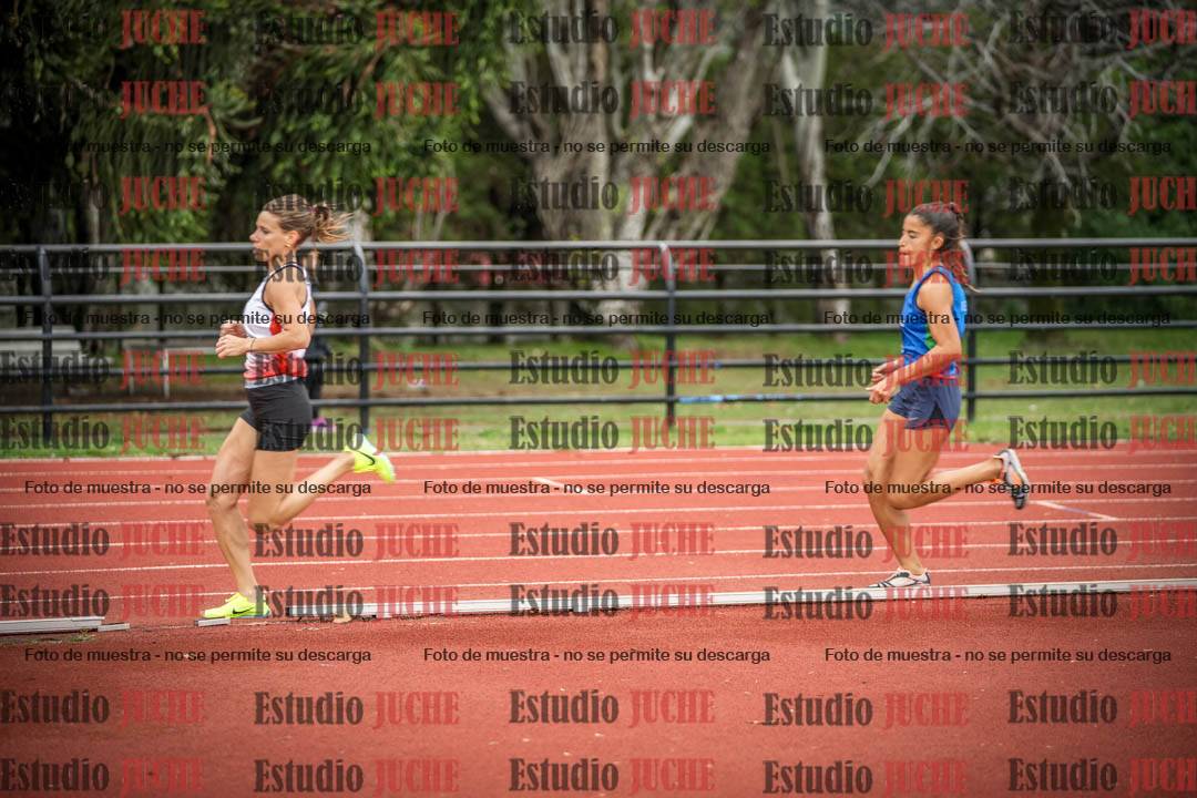 Fotos de los 1500 m llanos de mujeres