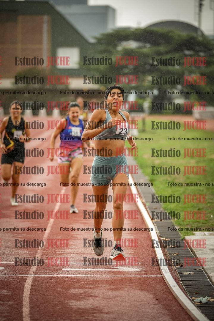 Fotos de los 1500 m llanos de mujeres