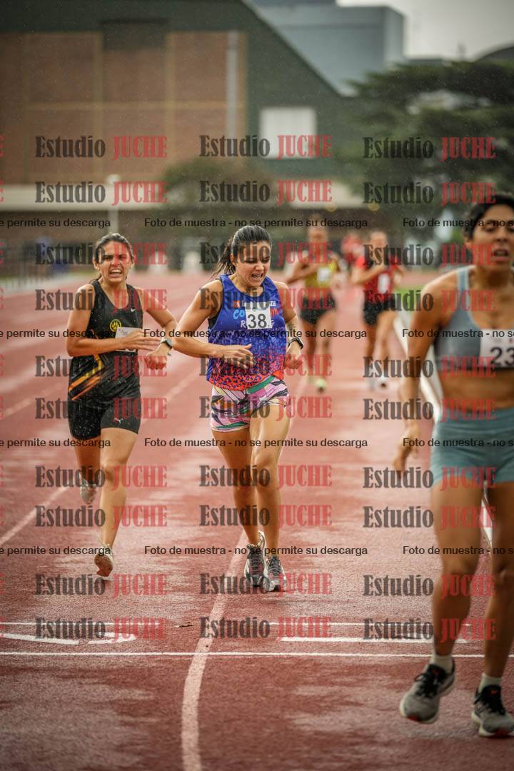 Fotos de los 1500 m llanos de mujeres